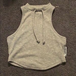 Gymshark slounge crop top in light gray